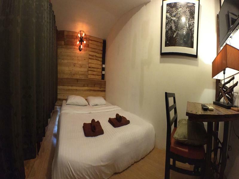 Jao Hostel & Cafe Chiang Mai Exteriör bild